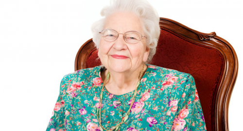 Nonna-maxxing, il trend che trasforma le nonne italiane in icone social
